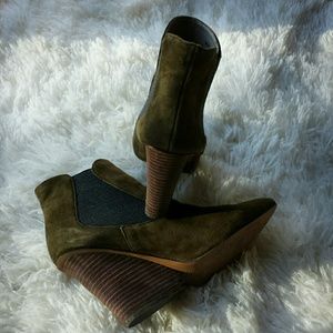 {Steven by Steve Madden} Green Suede Booties